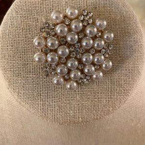 Elegant Faux Pearl and Crystal Brooch